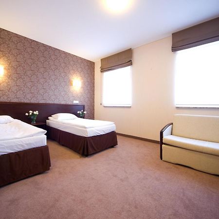 קווידזן Hotel Centrum מראה חיצוני תמונה
