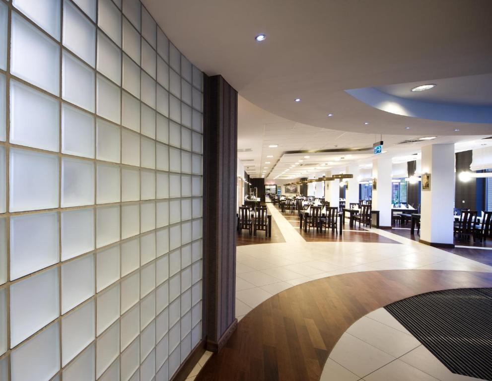 קווידזן Hotel Centrum מראה חיצוני תמונה