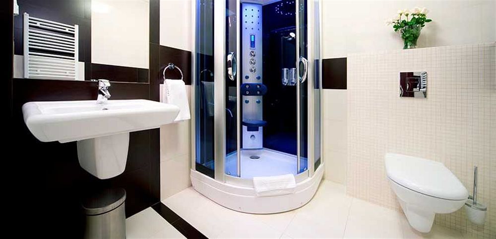 קווידזן Hotel Centrum מראה חיצוני תמונה